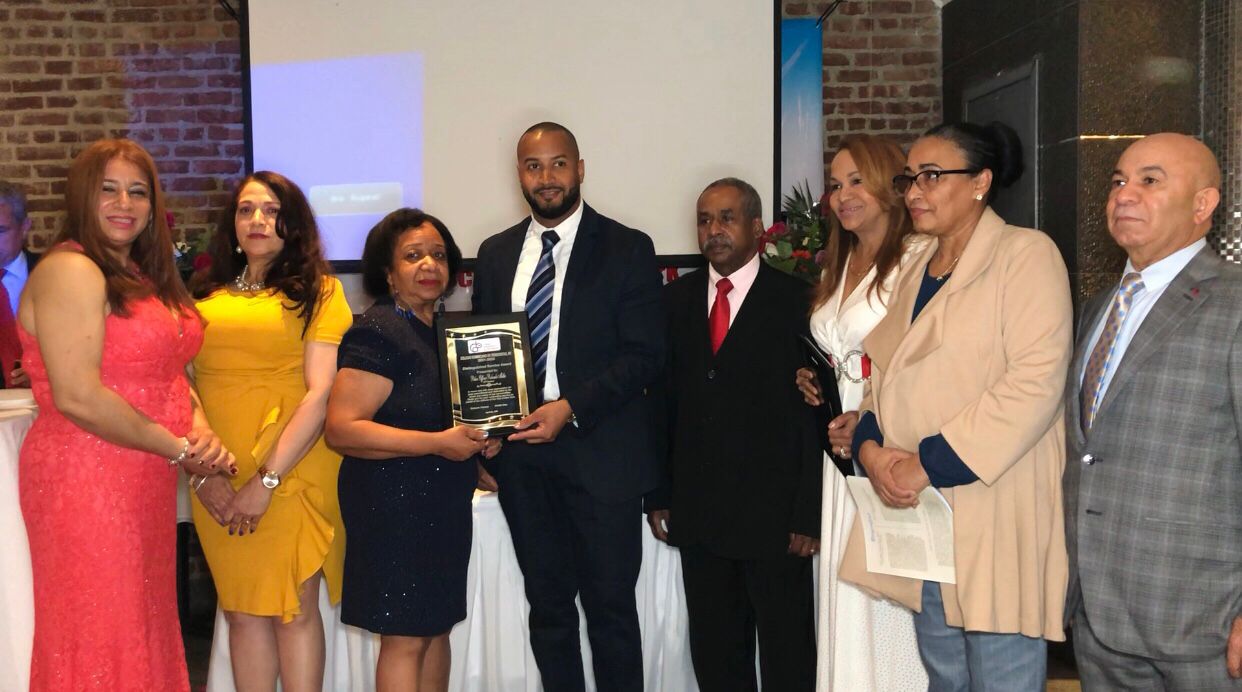 Periodistas dominicanos realizan exitoso banquete en Nueva York