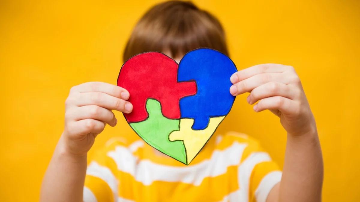 Vacíos y deficiencias del reglamento de la Ley sobre Autismo amenazan su operatividad