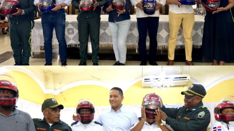DIGESETT entregó más de 300 cascos protectores y brinda educación vial en San Juan de la Maguana