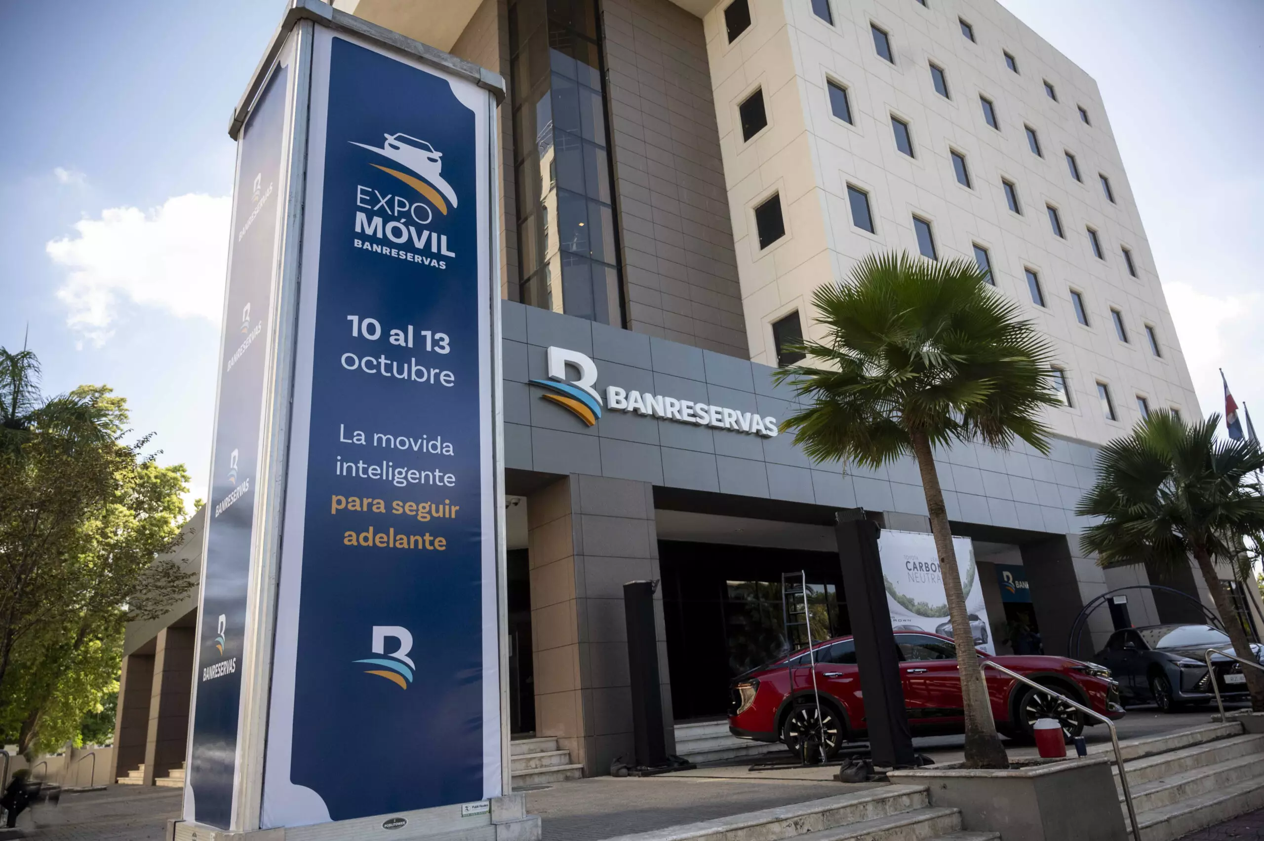Expomóvil Banreservas con récord de financiamientos por más de RD$7,800 millones aprobados