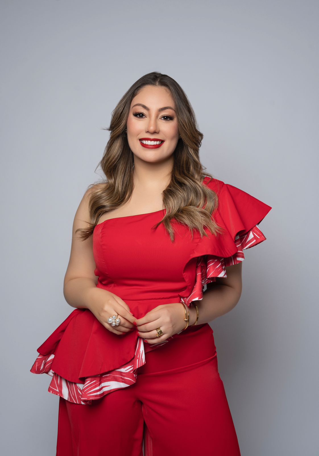 Iluminada Muñoz celebra el primer aniversario de su programa «Iluminada, La Entrevista»
