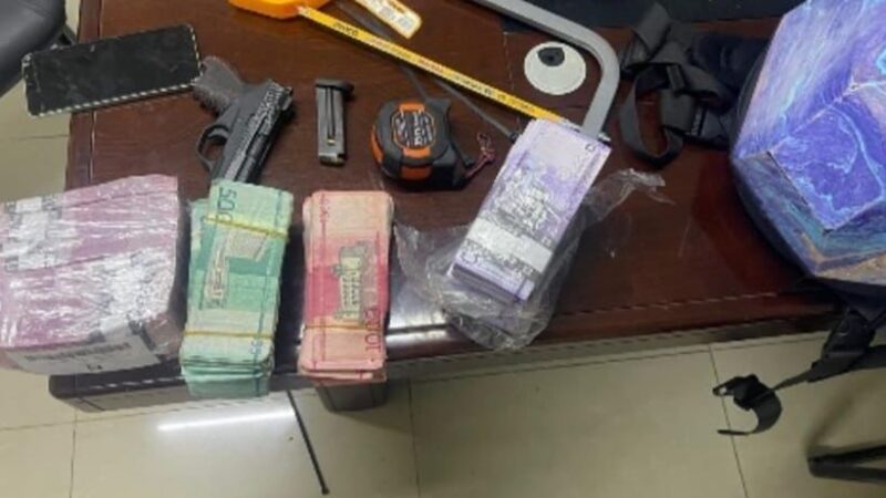 Policía detiene presunto asaltante de negocio chino en La Romana y recuperan RD$547,000