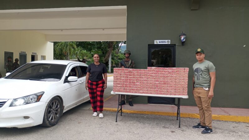 Ejército somete a la justicia a una mujer por contrabando de cigarrillos