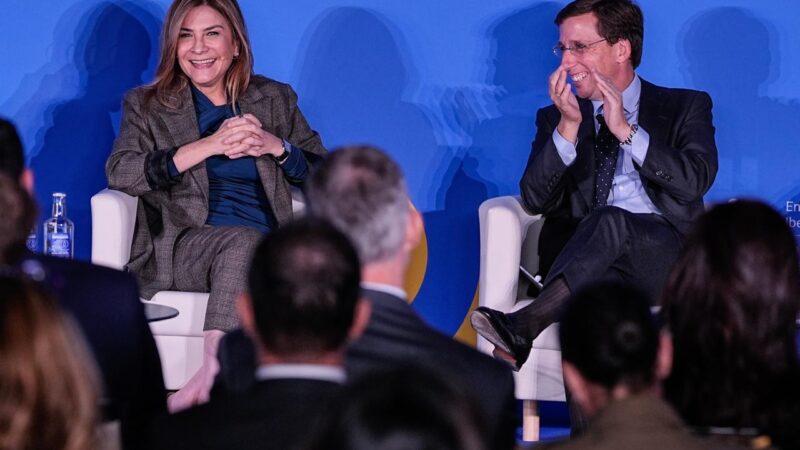Carolina Mejía es reconocida en Madrid por su exitoso modelo de alianza público-privada comunitaria