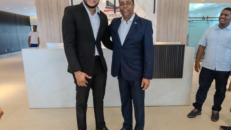 Michael Matos es electo presidente de la Asociación de Jóvenes Municipalistas (ADOJOMU) en la Región
