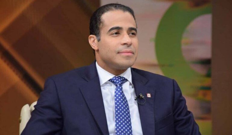 José Dantés a nueva alcaldesa de La Vega: «Ella está usurpando»