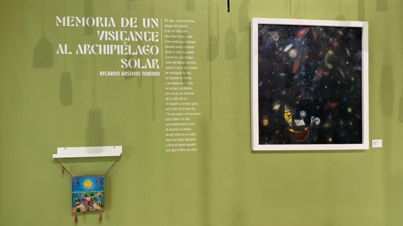 Ricardo Arsenio Toribio presenta exposición Memoria de un visitante al archipiélago solar en el Centro Cultural de España