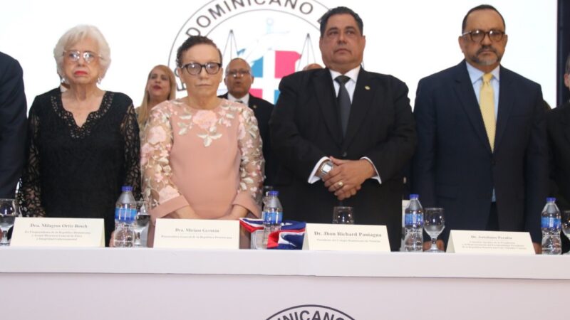 Nuevo presidente del Colegio de Notarios asume con compromiso y visión transformadora