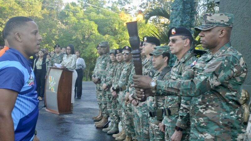 Antorcha de los Juegos Deportivos Militares 2025 llega al Ejército de República Dominicana