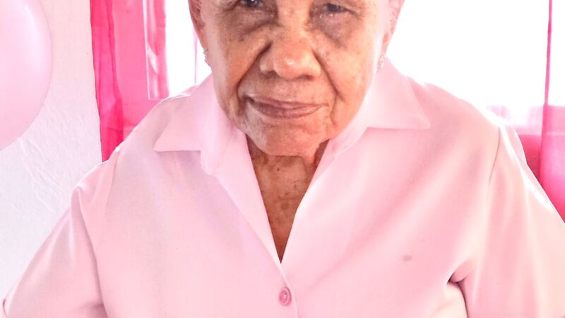 Fallece a los 90 años líder de la iglesia católica