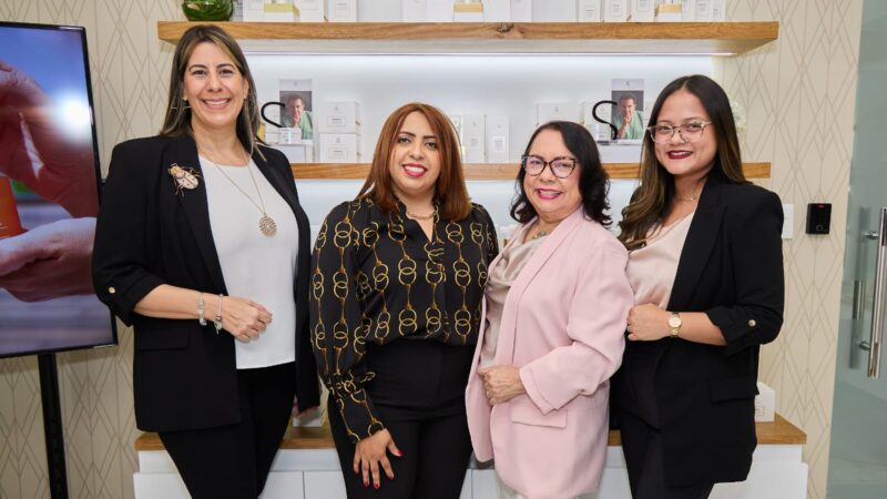 Sesderma recibe a personalidades del mundo de la belleza en su nuevo Skin Center