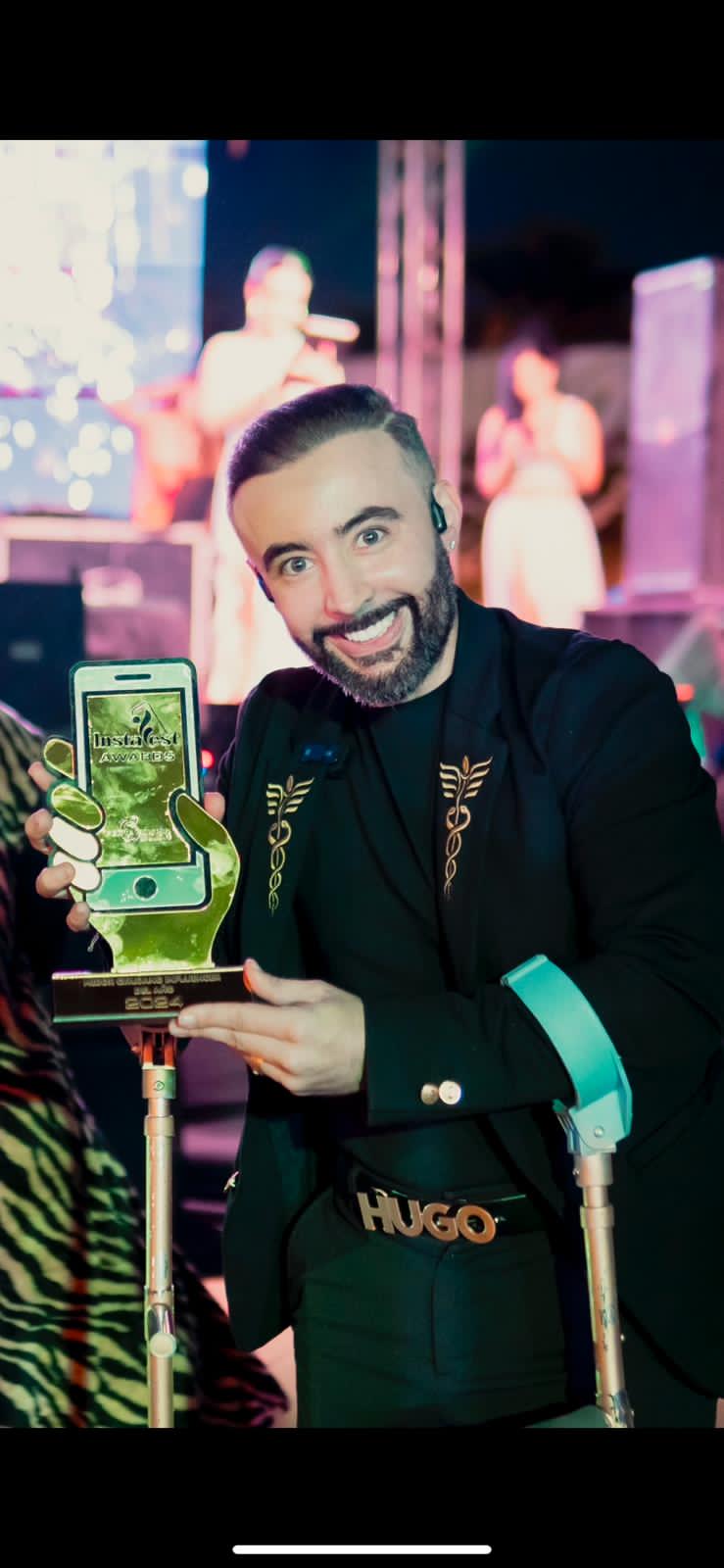 Christian Borrero gana premio INSTAFEST