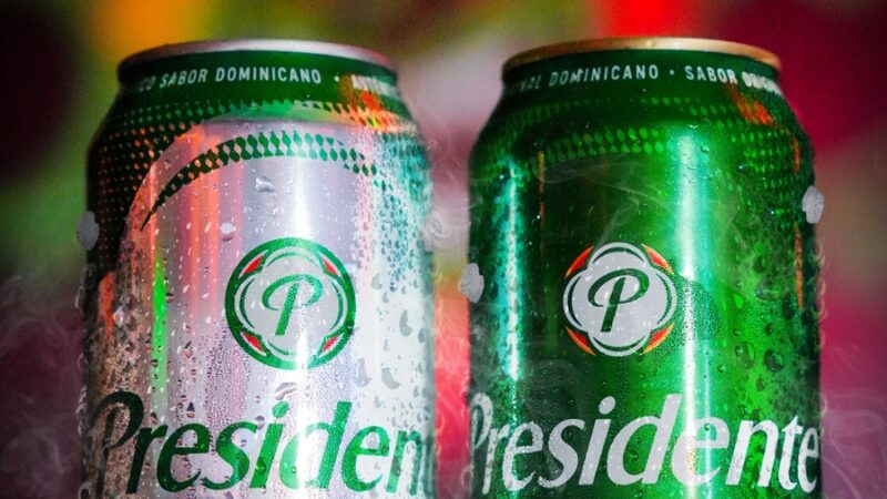 Cerveza Presidente viene con nuevas experiencias al Carnaval Dominicano 2025