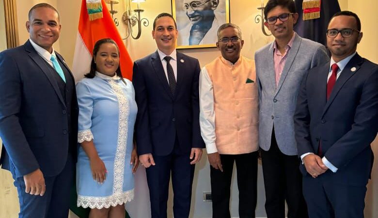 CONERI y la Embajada de la India en República Dominicana anuncian ciclo de conferencias de alto nivel en universidades
