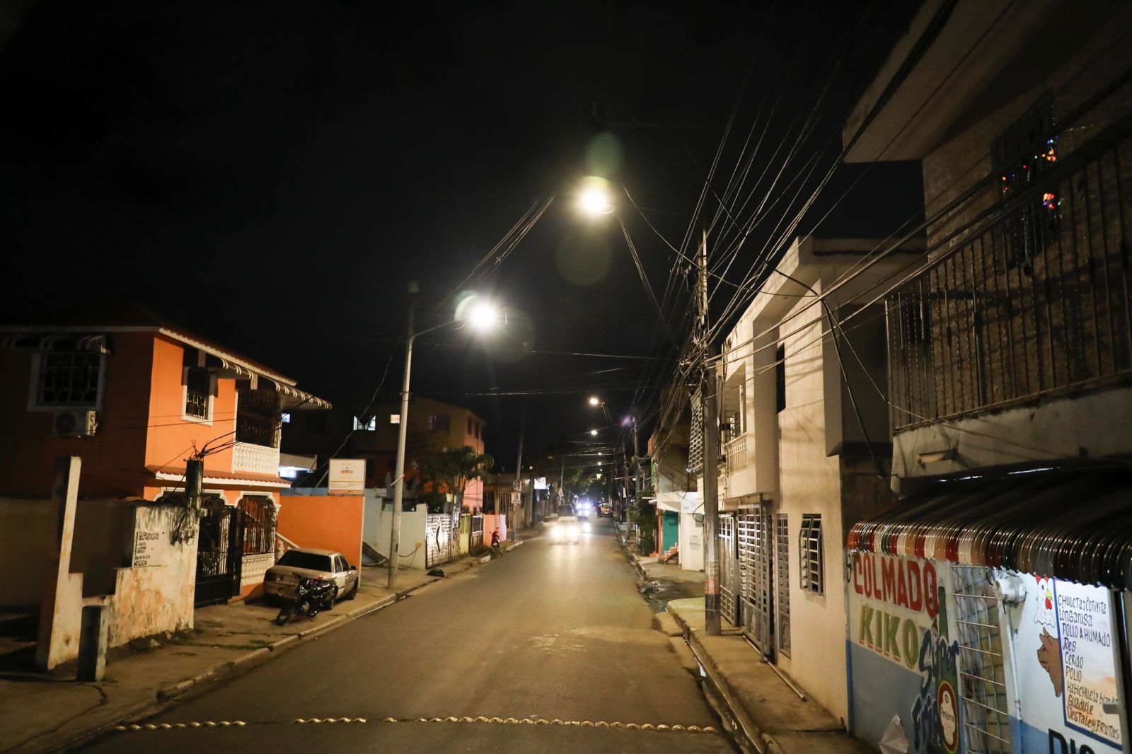 EDEEste Mejora el Alumbrado Público en Diversos Sectores de la provincia Santo Domingo y el Distrito Nacional