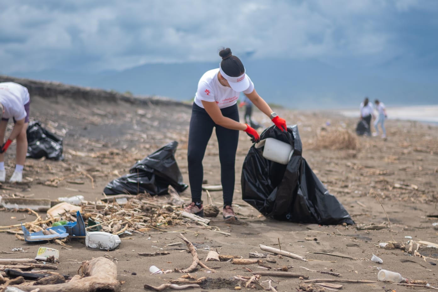 Fundación MAPFRE Impacta a Más de 126,000 Personas en 2024 a Través de su Programa de Voluntariado en República Dominicana