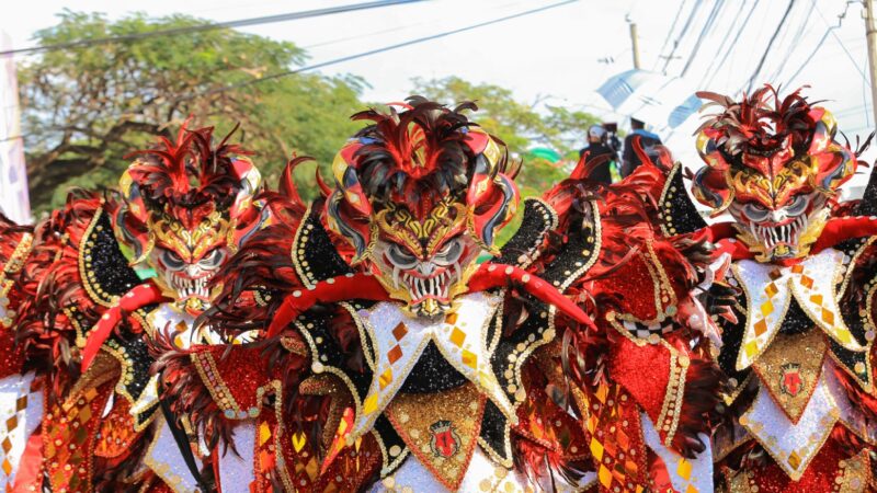 Mr. Tours presenta una oferta “Típica, urbana y carnavalesca” 