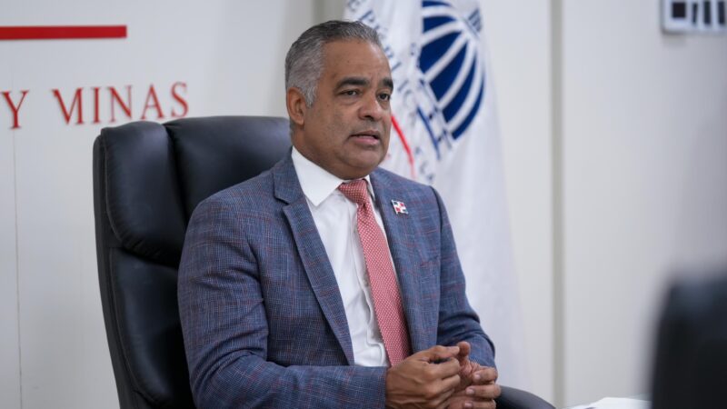 Ministro Energía y Minas convocará diálogo entre comunitarios y Barrick Pueblo Viejo