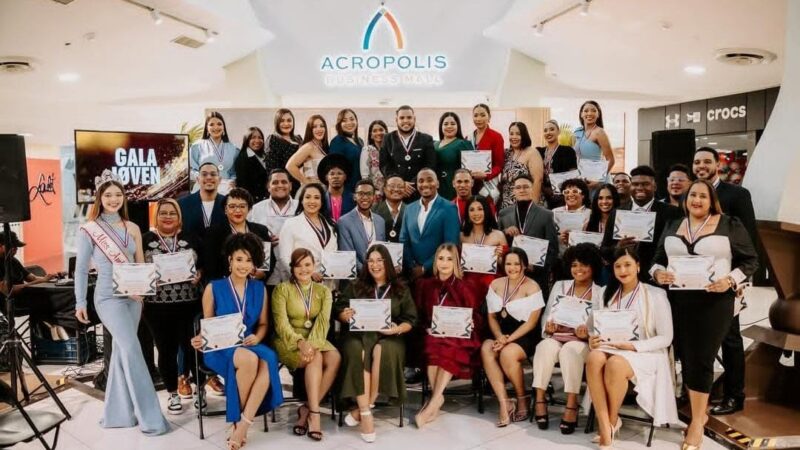 Gala jóven llegó por primera vez a Santo Domingo por Henry Rijo