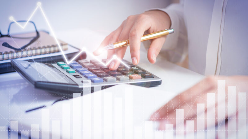 Bancos pueden aumentar ingresos hasta en un 7% anual con estrategias de optimización financiera