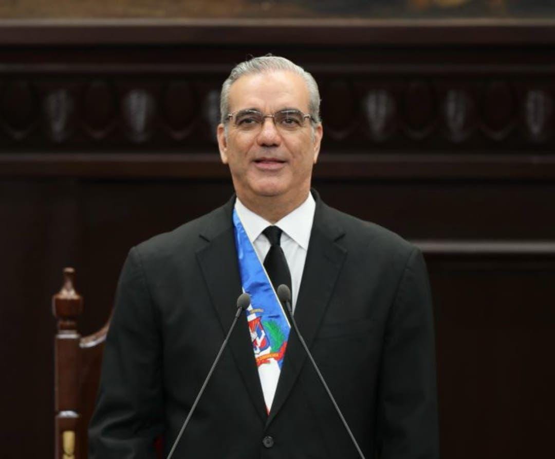 68.2% de los dominicanos aprueban gestión de gobierno de Abinader, según encuesta de Markestrategia