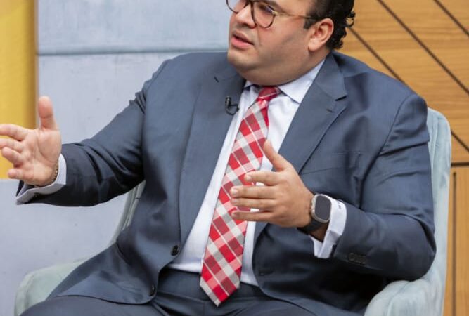 Joel Rodríguez se une como panelista al equipo de ”Una Nueva Mañana”
