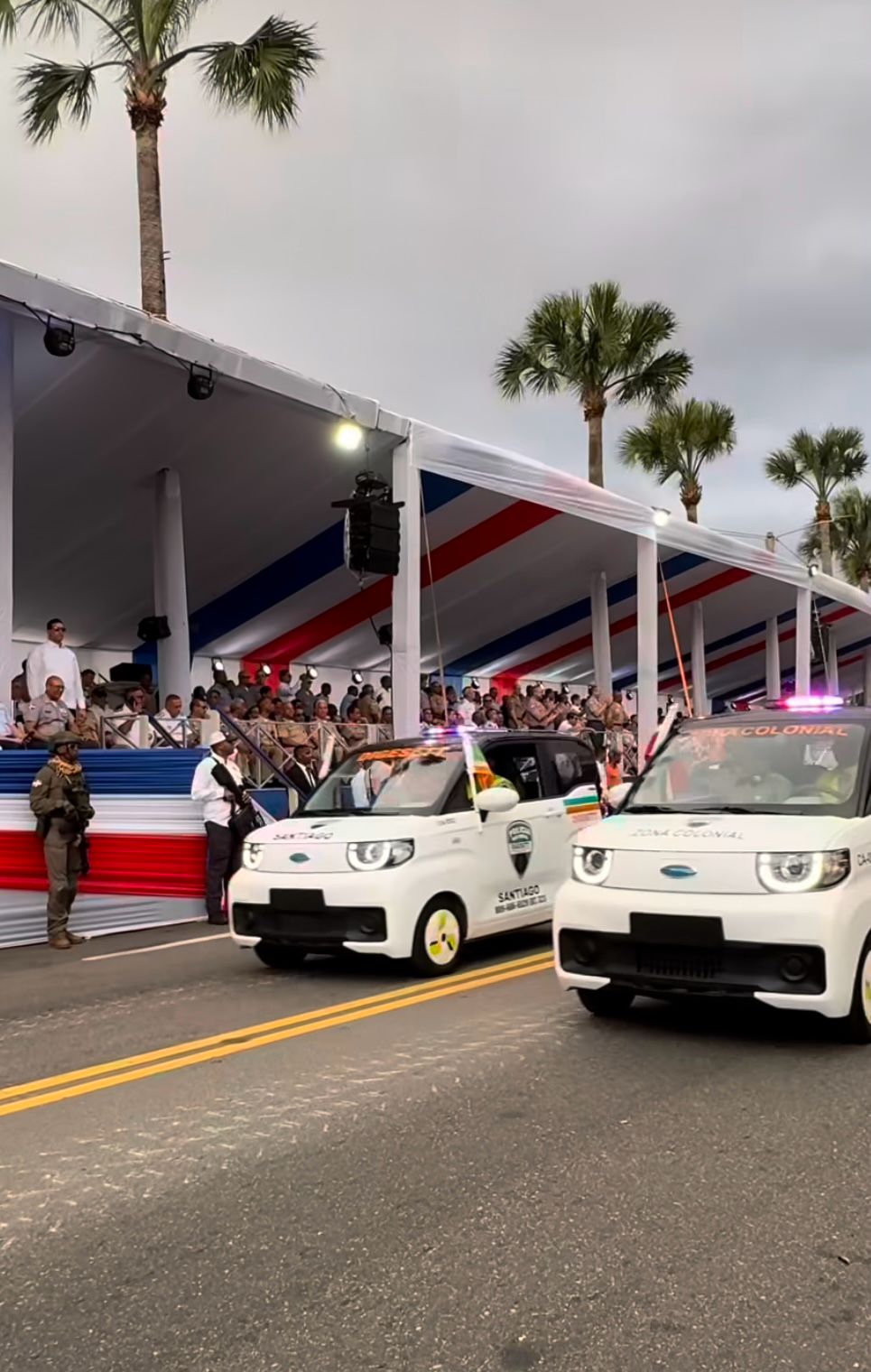 Cenntro República Dominicana: Único Vehículo 100% Eléctrico en el Desfile del 27 de Febrero. 