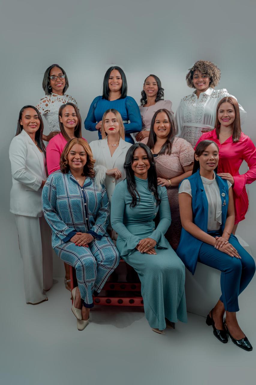Emprendedoras del país se preparan para el Tercer Congreso Mujeres que Emprenden Santo Domingo Norte
