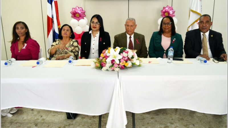 Área VII de Salud conmemora el Día Internacional de la Mujer con un emotivo acto de reconocimiento     