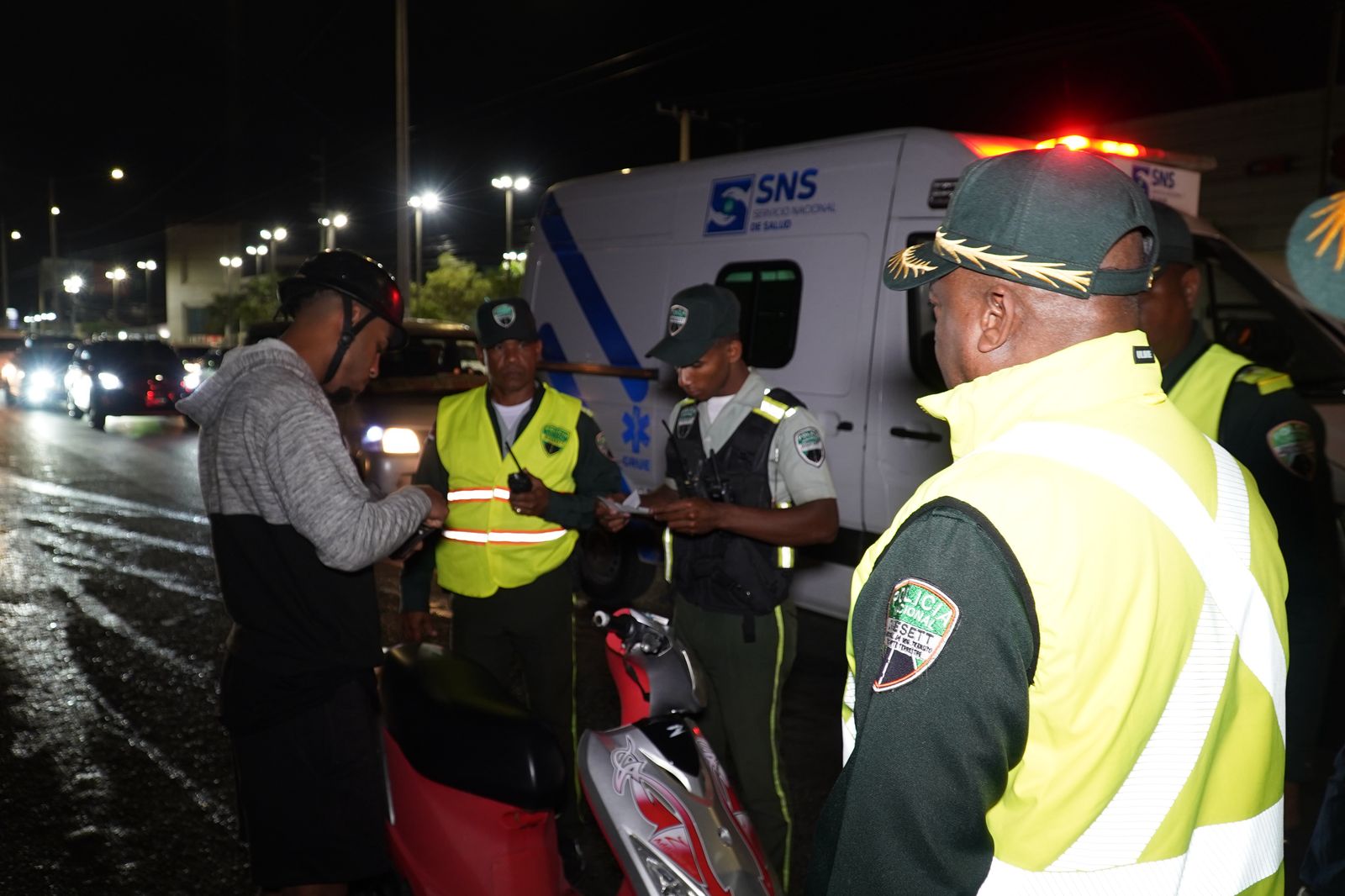 Seguridad vial en acción: DIGESETT refuerza operativos a nivel nacional para prevenir accidentes de tránsito