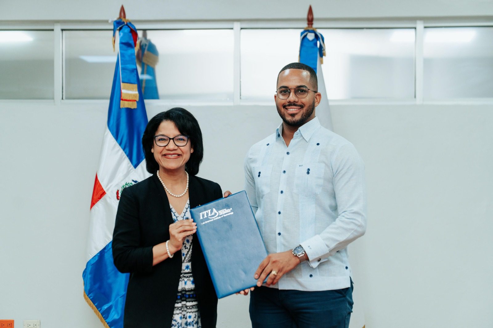 Estudiantes del ITLA y NECC de Massachusetts, podrán acceder a intercambios y programas en el extranjero