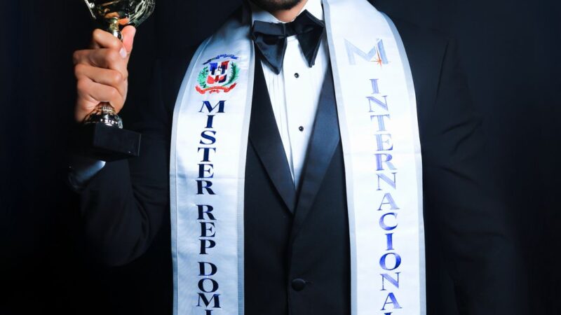Aldo Farias, primer sanjuanero en ganar el Mister International RD