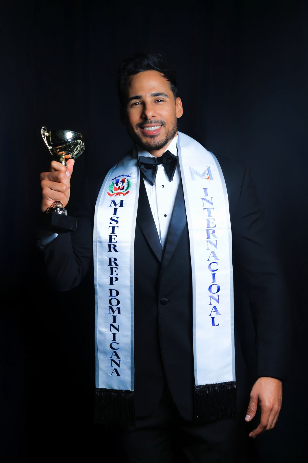 Aldo Farias, primer sanjuanero en ganar el Mister International RD