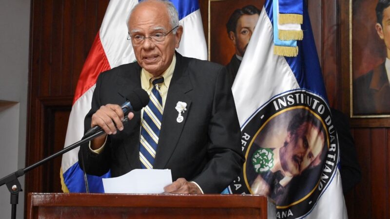 Médico e historiador preside la nueva directiva del Instituto Duartiano