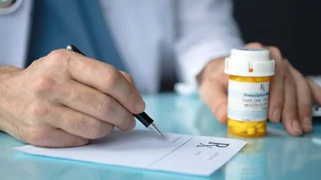 Directora Médica del Instituto Oncológico Dr. Heriberto Pieter rechaza cambios de recetas médicas por parte de las AR