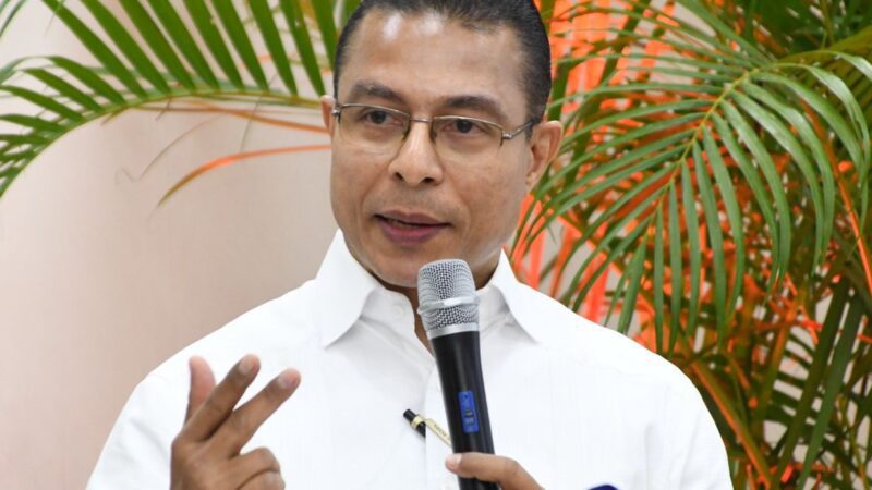 Miguel Camacho: “Contrario a otros presidentes, Abinader ha sido el más preocupado en controlar la migración ilegal”