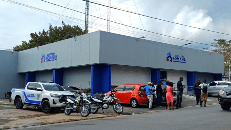 Policía persigue de manera activa asaltante de Asociación Romana de Ahorros y Préstamos