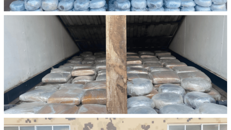CESFRONT y DNCD ocupan 815 libras de marihuana a dos hombres viajaban en un camion en Pedernales