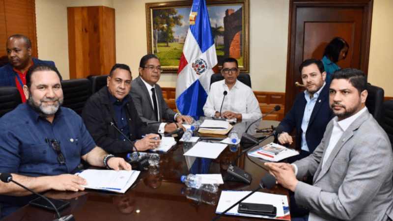 Aspirantes a dirigir la Cámara de Cuentas volverán a ser entrevistados, ahora por comisión de senadores