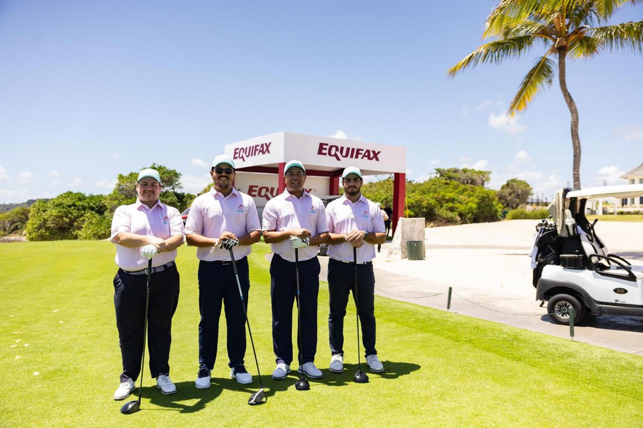 CardNET celebra su 25 aniversario con un torneo de golf invitacional