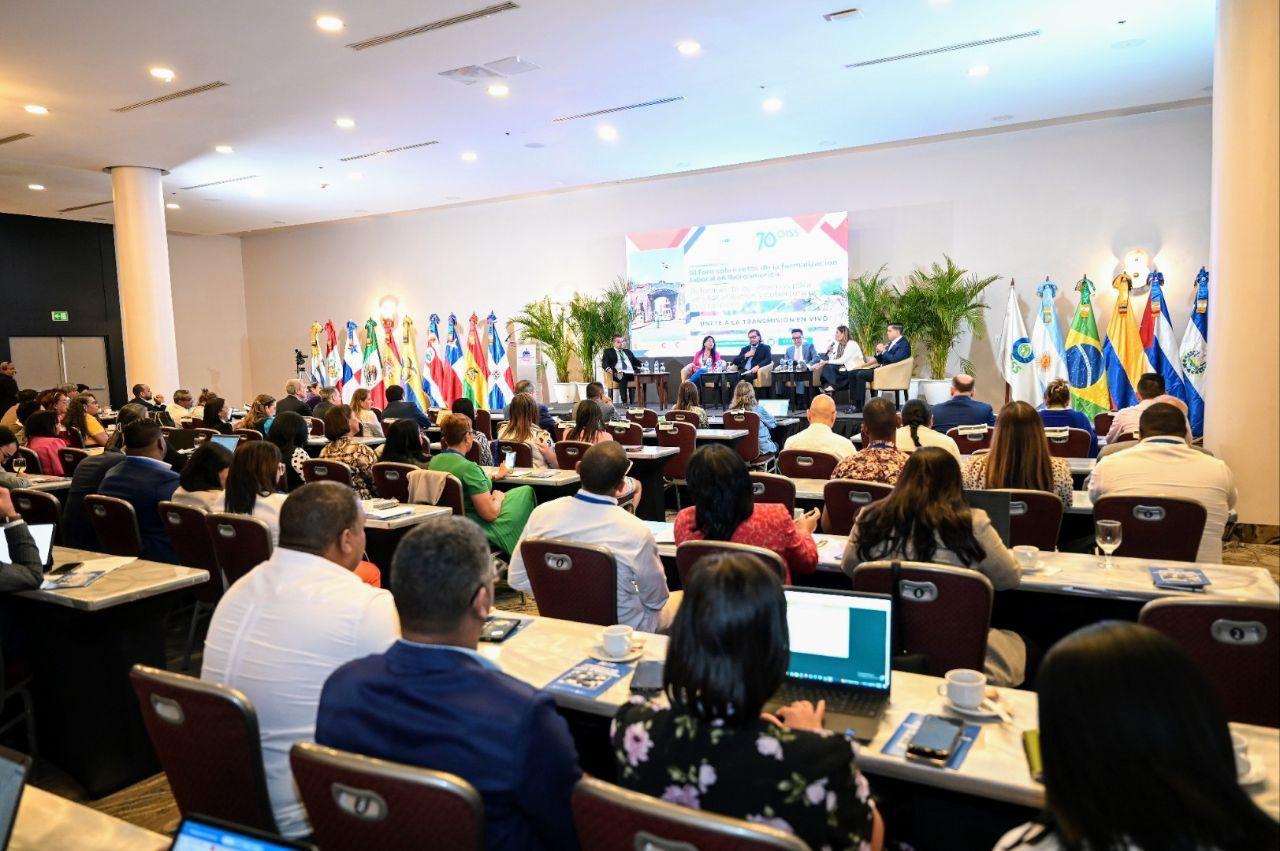 Finaliza éxitosamente Tercer Foro sobre retos de la formalización laboral en Iberoamérica
