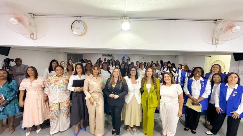 Indhira Cid y el Ministerio Kainos celebran la 4ta edición del Congreso Mujer de Marcas