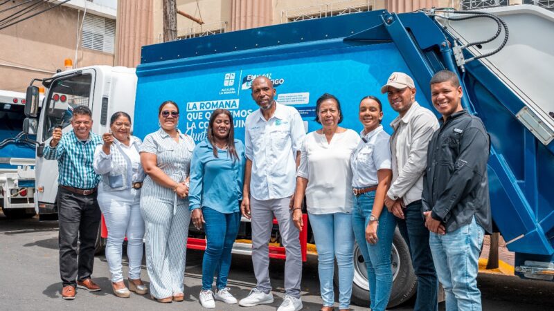 La Romana fortalece su limpieza urbana con 10 nuevos camiones compactadores bajo la gestión de Eduardo Kery
