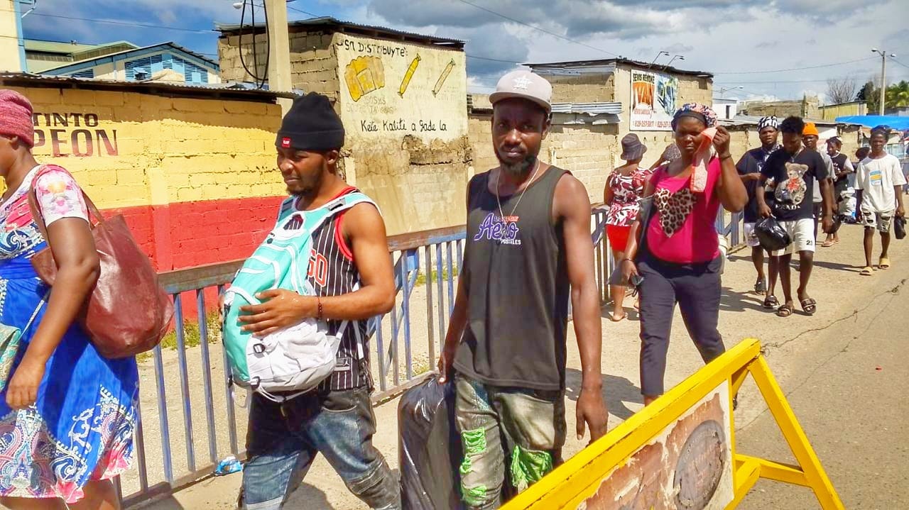 Aumenta la salida voluntaria de haitianos indocumentados ante presión de operativos de interdicción migratoria