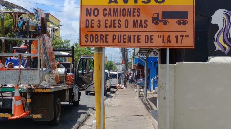 Prohibición de vehículos pesados por Puente Francisco del Rosario Sánchez (Puente de la 17)