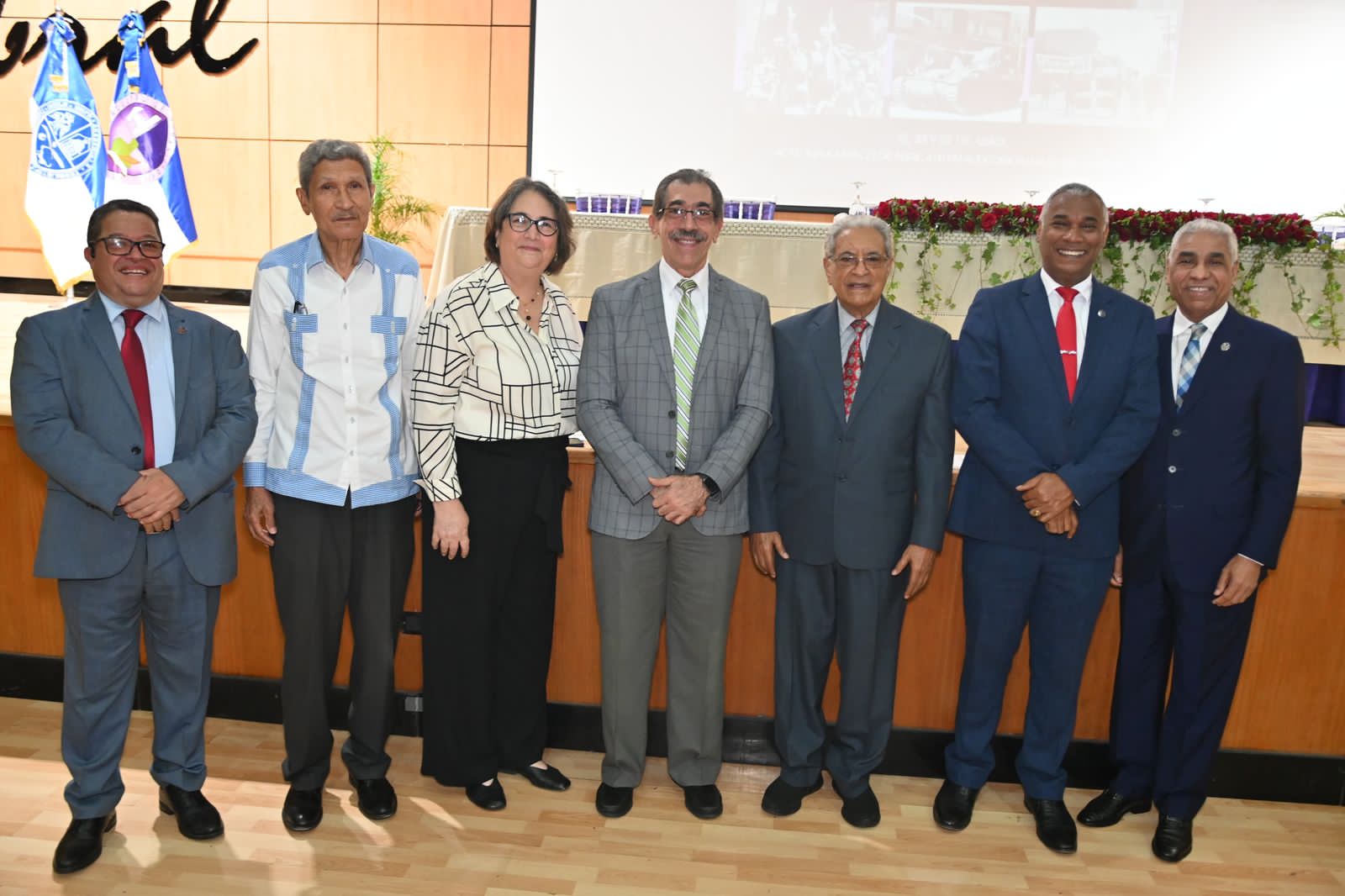Dr. Jorge Asjana David participa en apertura del “Primer Congreso de las Humanidades” de la UASD