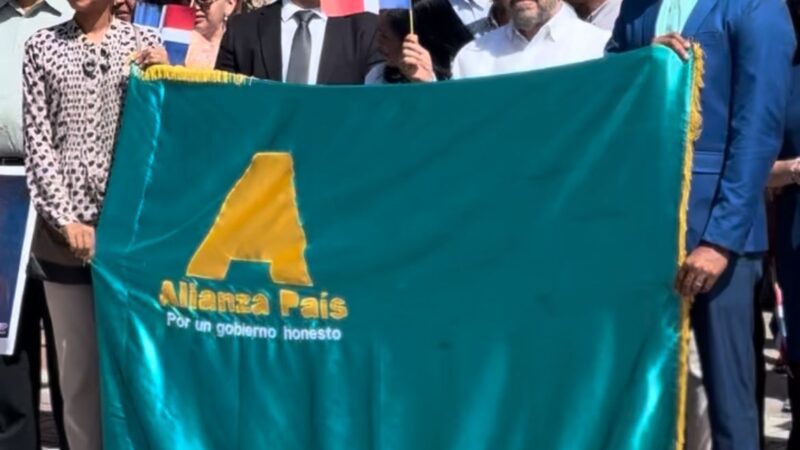 Guillermo Moreno honra a los héroes de la Revolución de Abril y condena la segunda intervención estadounidense