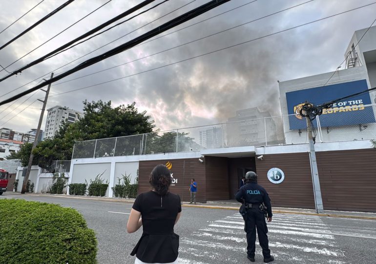 Colegio Lux Mundi controla conato de incendio sin daños ni heridos