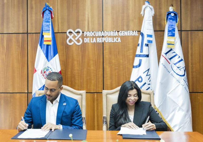 La Procuraduría General y el ITLA firman convenio para beneficiar a estudiantes con espacios para pasantía