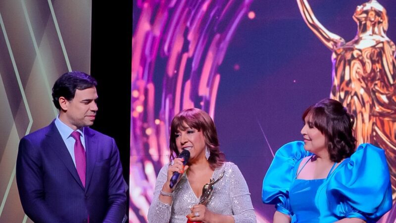 Gala del Premio Mujeres que Inspiran reconoce aportes y diversidad de seis grandes profesionales